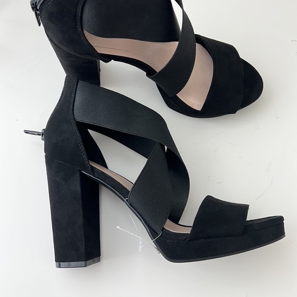 H&M Suede Platform Heel - Picture 9 of 9